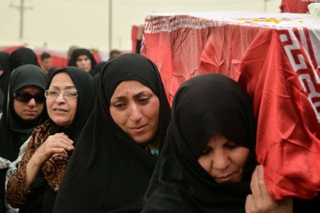 بازگشت پیکرهای پاک ۲۸ شهید دفاع مقدس به کشور 